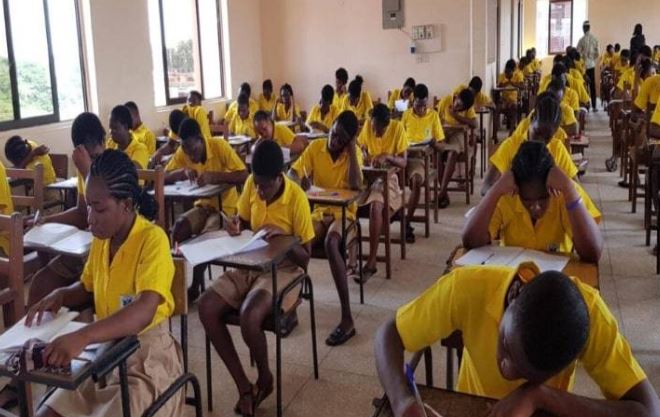 Do you know that both the Private and School Candidates 2022 BECE exams in October together? Check the timetable very welll.  